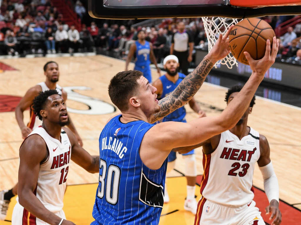 奇迹逆袭！魔术五将缺阵，末节37-8狂胜热火破纪录